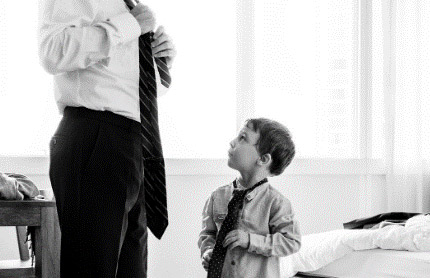 Особенности установления отцовства после смерти